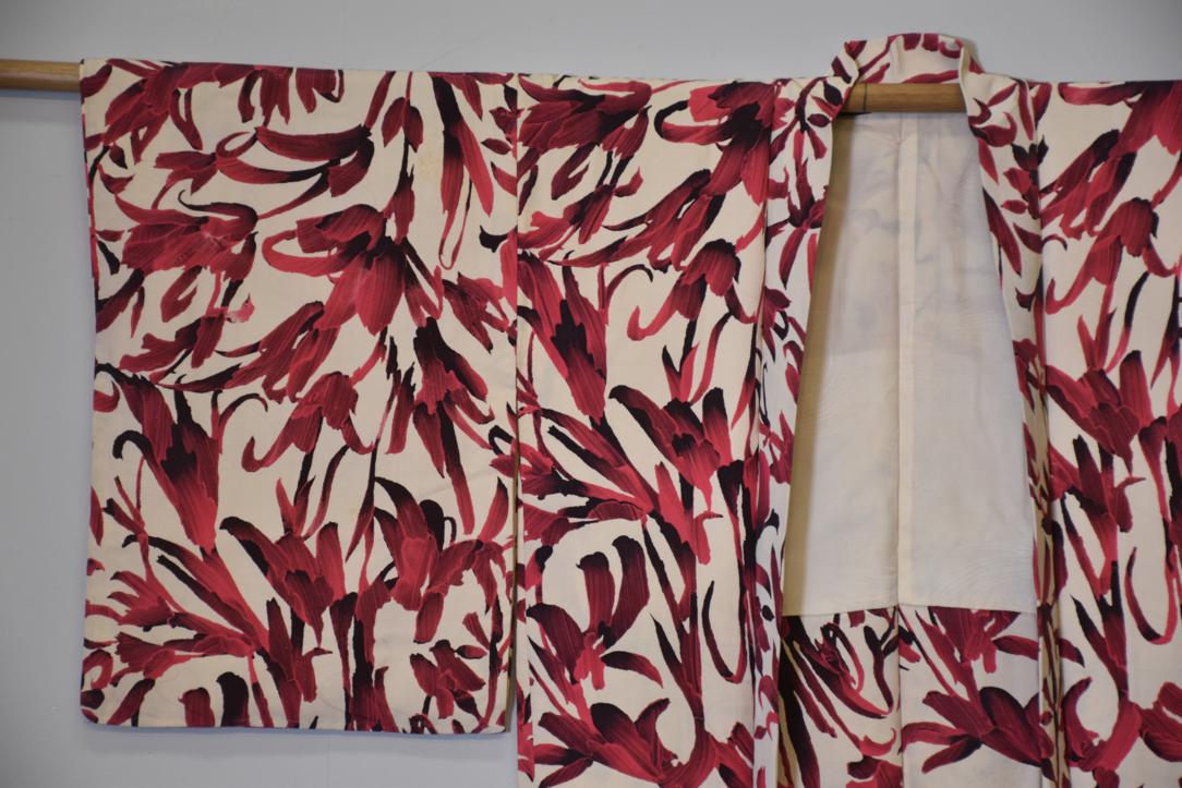Oriental Lily Japanese Vintage Silk Haori Jacket - Image 3