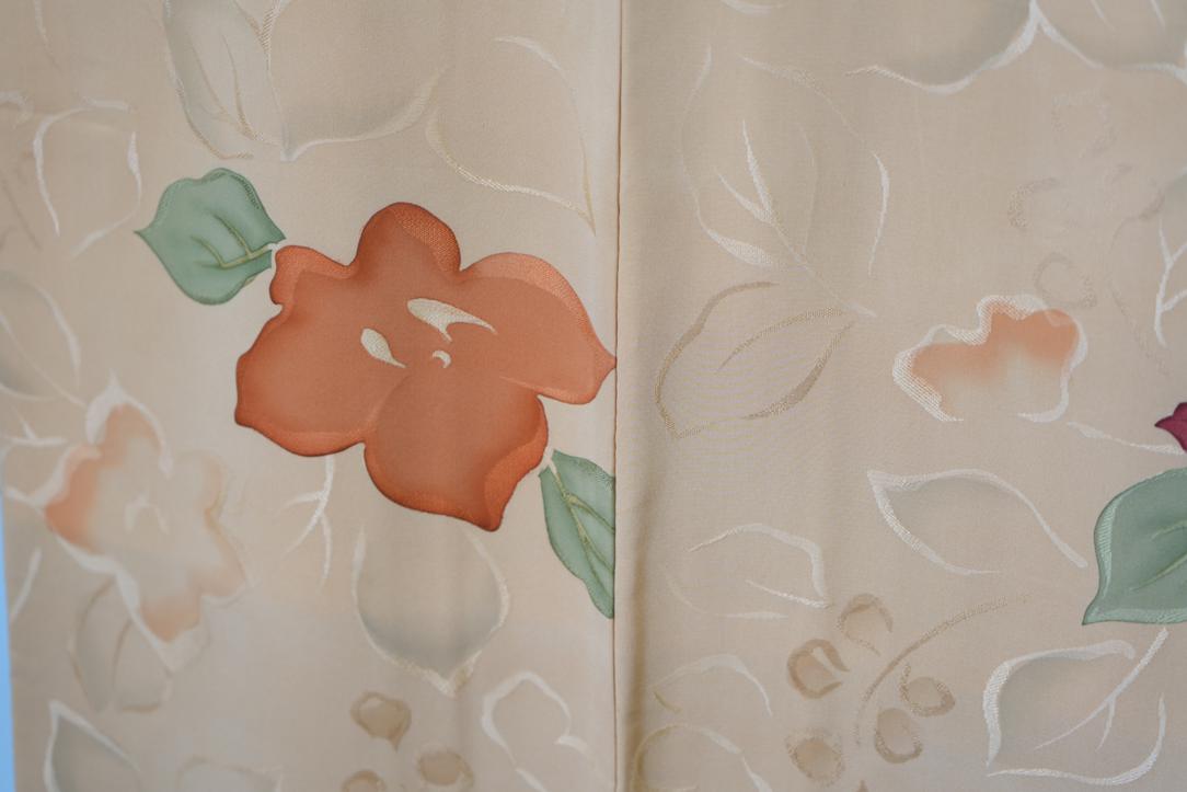 Golden Floral Japanese Silk Kimono - Image 2