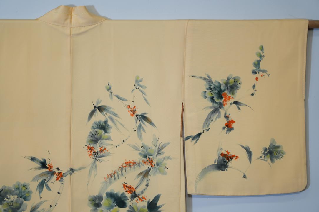 Whipped Butter Yellow Vintage Silk Haori Jacket - Image 7