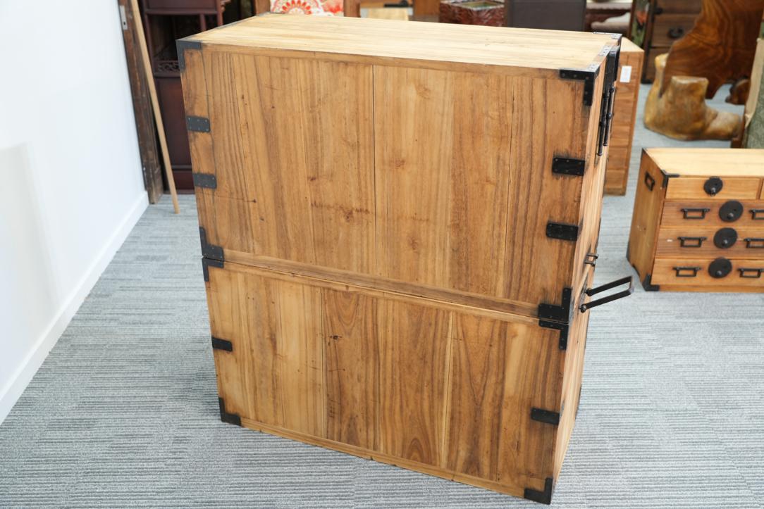 Antique 2 Section Isho Dansu (Clothing Chest) Width:940mm - Image 10