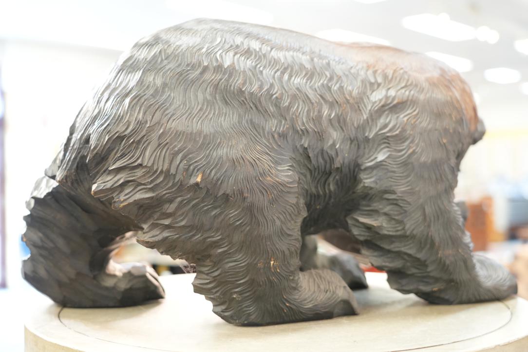 Carved Wooden Hokkaido Bear Width:640mm - Image 4