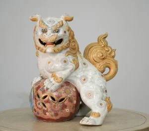 Kutani Pottery Shishi Width:300mm