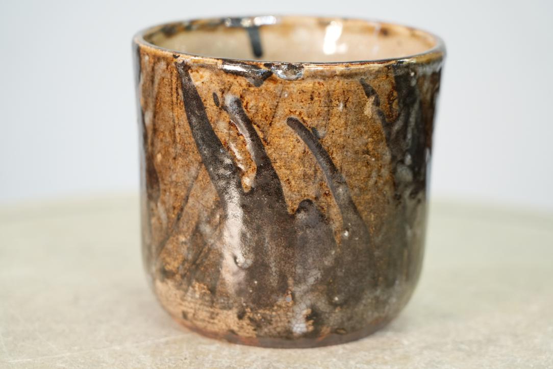 Japanese Mashiko Pottery Brush Pot, circa 1950 Height:140mm