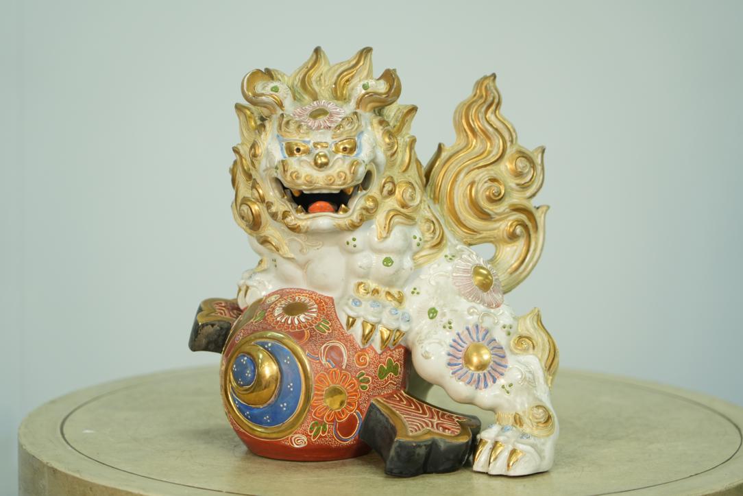 Kutani Pottery Shishi Width:300mm