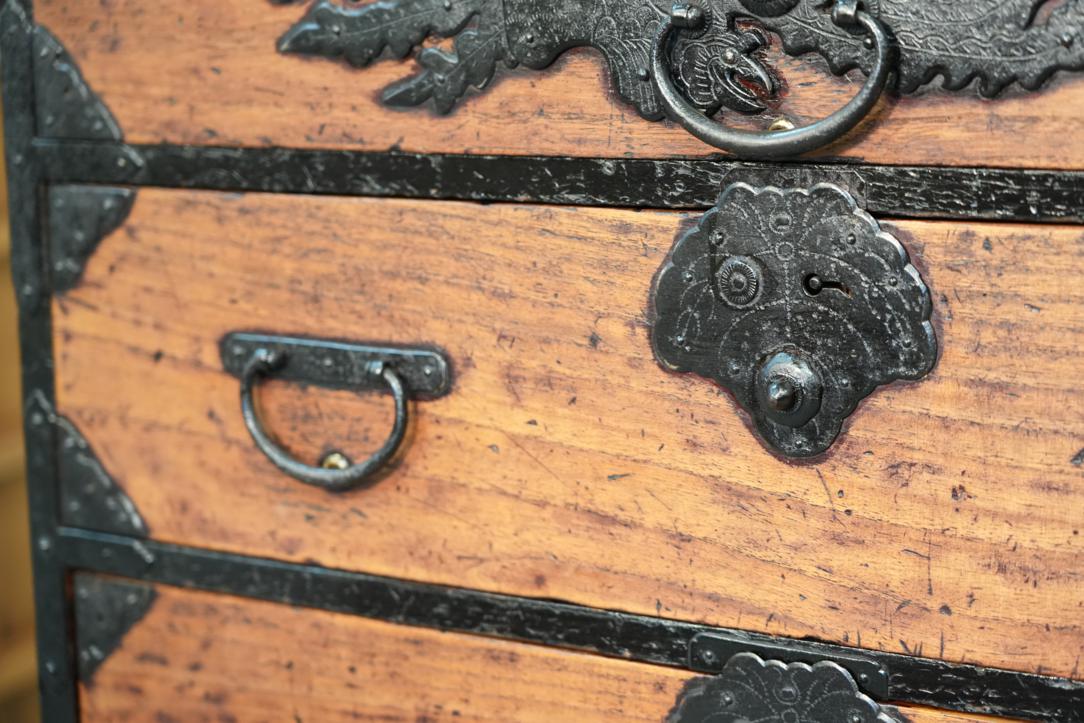 A very rare extra-wide Edo Period Sendai region Chest Width:1630mm - Image 13